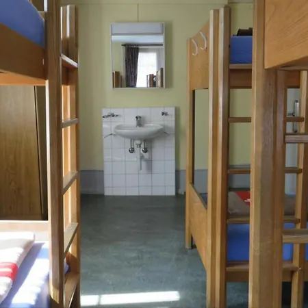 City Backpacker Biber Appartamento Zurigo
